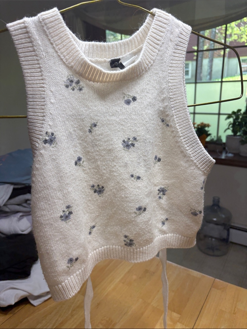 Sweater tank top